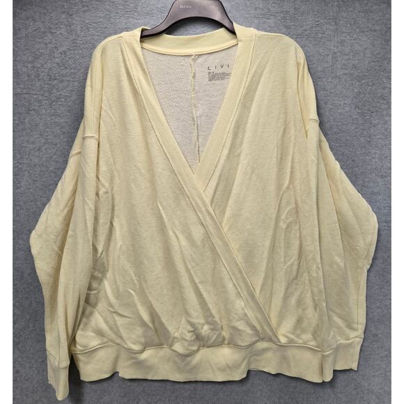 Livi Lane Bryant Faux Wrap Surplice Sweater Size 22/24 - Picture 2 of 5